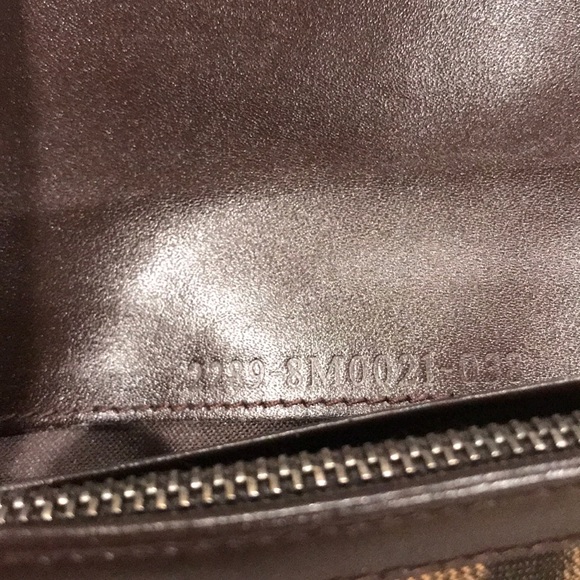 Authentic Fendi Zucca wallet - Picture 4 of 12